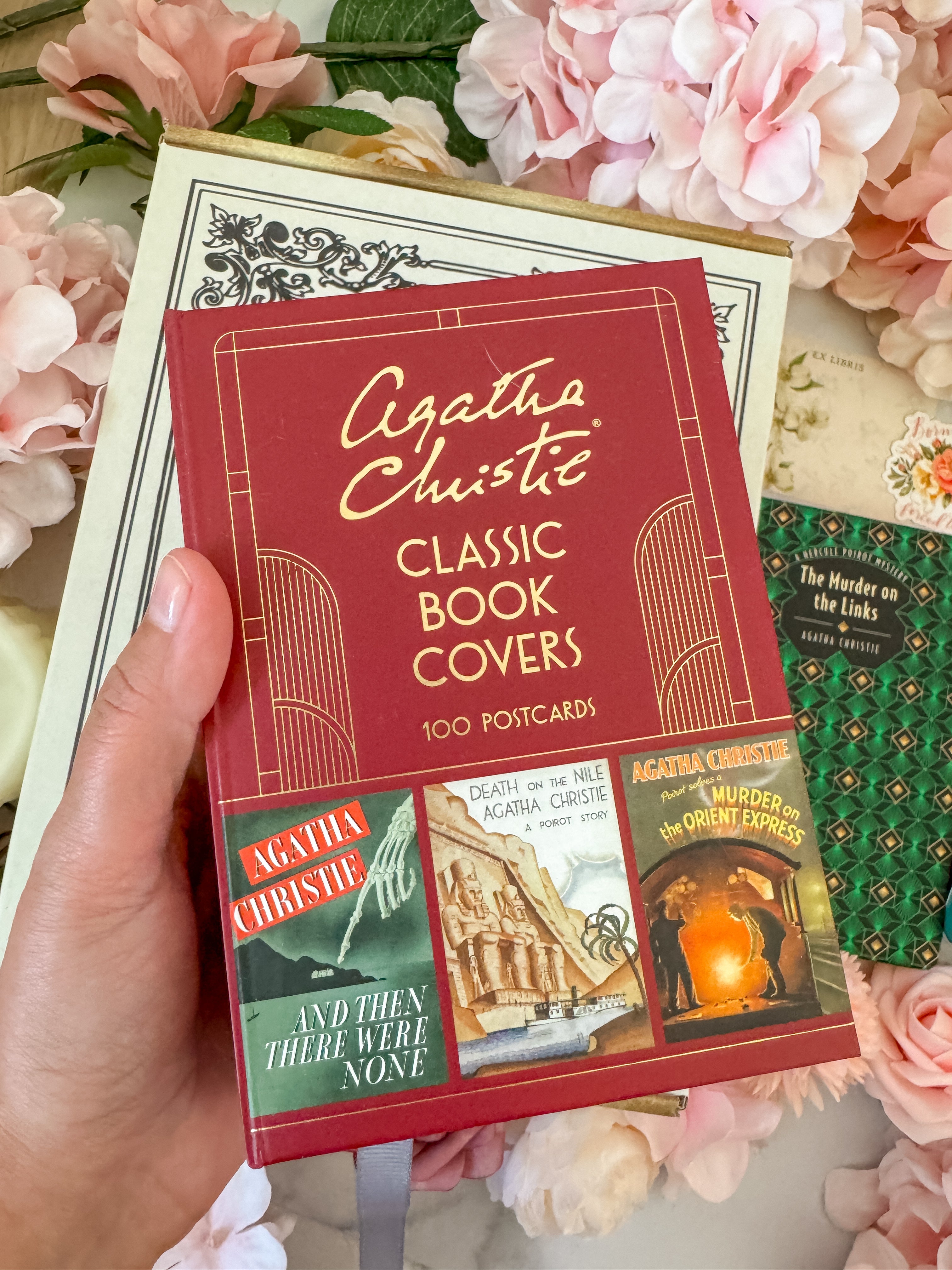 Postcards: Agatha Christie Classic Book Covers Set of 100 – The